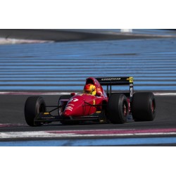 Formule 1 Ferrari n°27  au circuit du Castellet