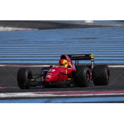 Formule 1 Ferrari n°27  au circuit du Castellet